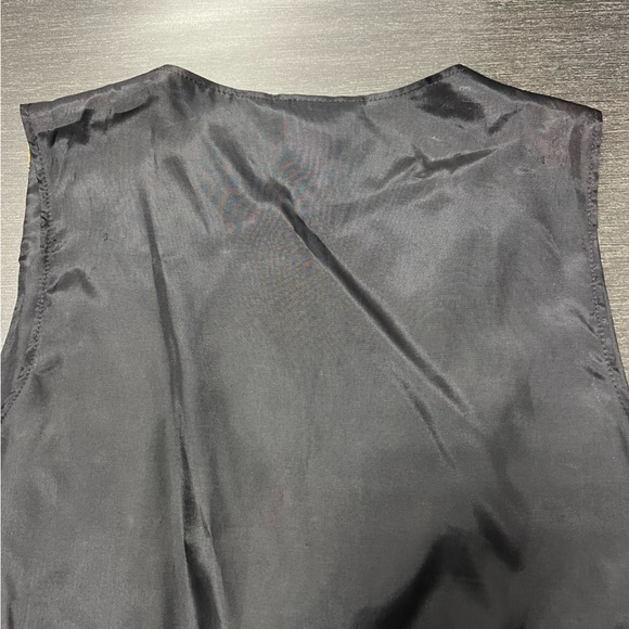 Holiday Themed Vest with Festive Christmas Print Vtg. Large - Picture 10 of 11